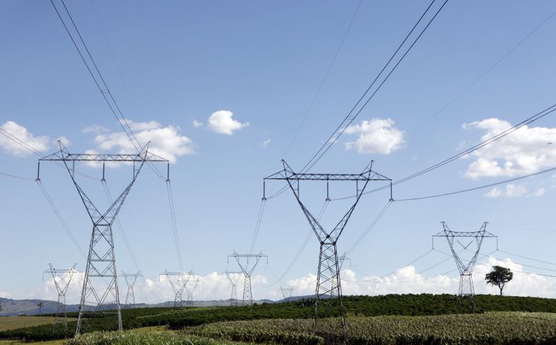 &copy; Reuters. Redes de transmissão de energia. REUTERS/Paulo Whitaker (BRAZIL - Tags: ENERGY)