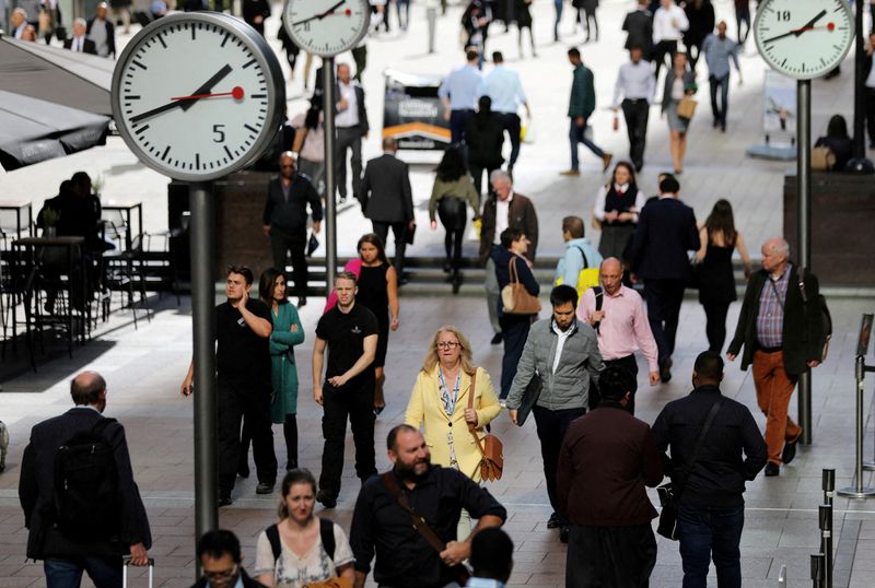 Goldman warns UK inflation could top 20% as recession nears