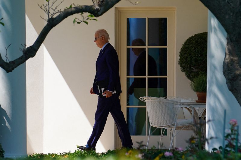 &copy; Reuters. Presidente dos EUA, Joe Biden, deixa a Casa Branca
30/08/2022
REUTERS/Sarah Silbiger