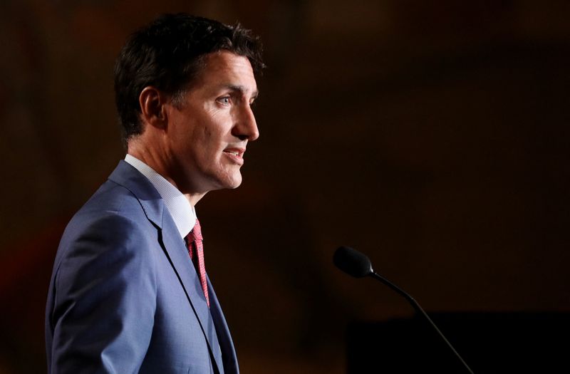 Canada switches ministers in mini Cabinet reshuffle