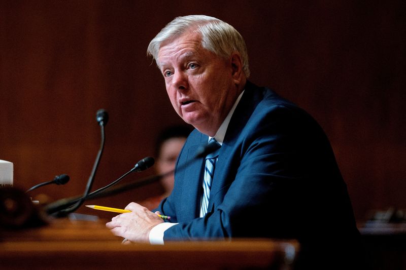 Judge orders Senator Graham to testify in Trump Georgia probe, but narrows scope