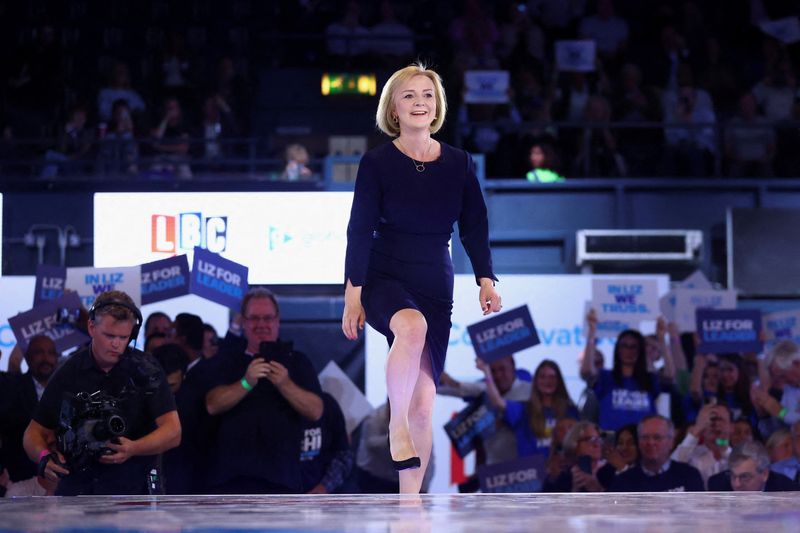 &copy; Reuters. FILE PHOTO: Conservative leadership candidate Liz Truss attends a hustings event, part of the Conservative party leadership campaign, in London, Britain August 31, 2022. REUTERS/Hannah McKay/File Photo