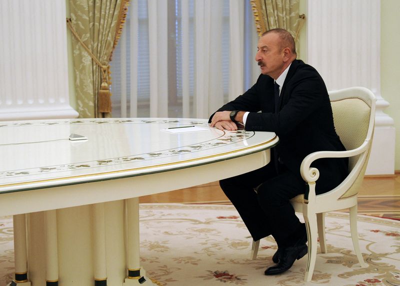 &copy; Reuters. FILE PHOTO: Azerbaijan's President Ilham Aliyev attends a meeting with Russia's President Vladimir Putin at the Kremlin in Moscow, Russia, February 22, 2022. Sputnik/Mikhail Klimentyev/Kremlin via REUTERS 
