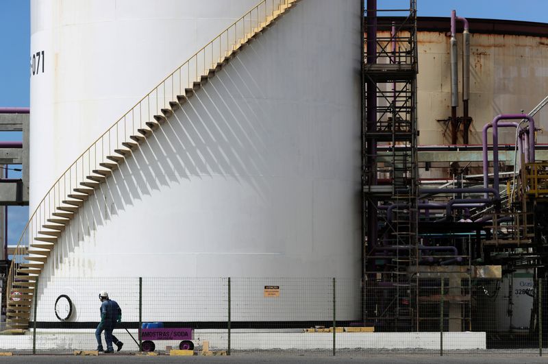 © Reuters. Tanque em unidade de produção de cloro-soda da petroquímica Braskem em Maceió
30/01/2020
REUTERS/Amanda Perobelli