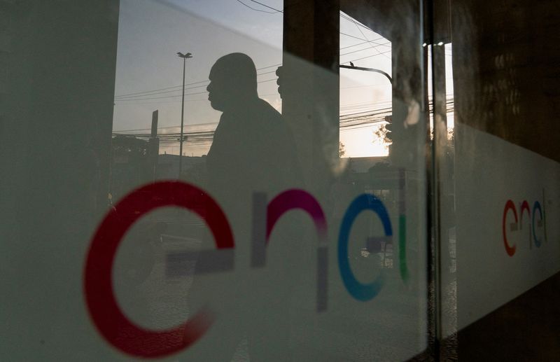 Enel CEO awaits word on sale of Russian unit to Lukoil
