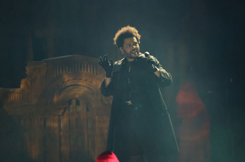 &copy; Reuters. The Weeknd performs during his After Hours til Dawn tour at SoFi Stadium in Inglewood, California, U.S., September 2, 2022. REUTERS/Mario Anzuoni