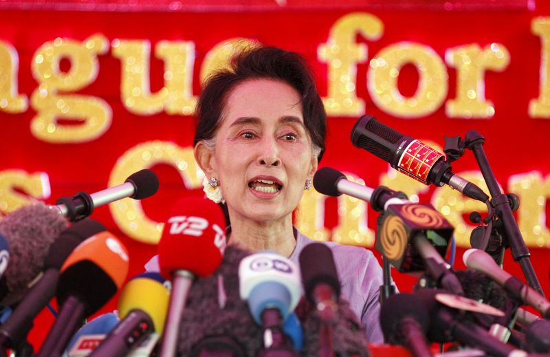 &copy; Reuters. زعيمة ميانمار المخلوعة أونغ سان سو تشي - صورة من أرشيف رويترز. 
