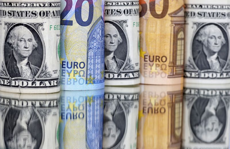 Euro hits 20-year low due to Russian gas shutdown