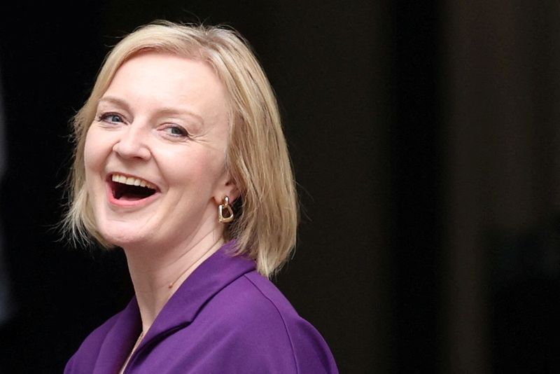 &copy; Reuters. Liz Truss arrives at the Conservative Party headquarters, after being announced as Britain's next Prime Minister, in London, Britain September 5, 2022. REUTERS/Phil Noble