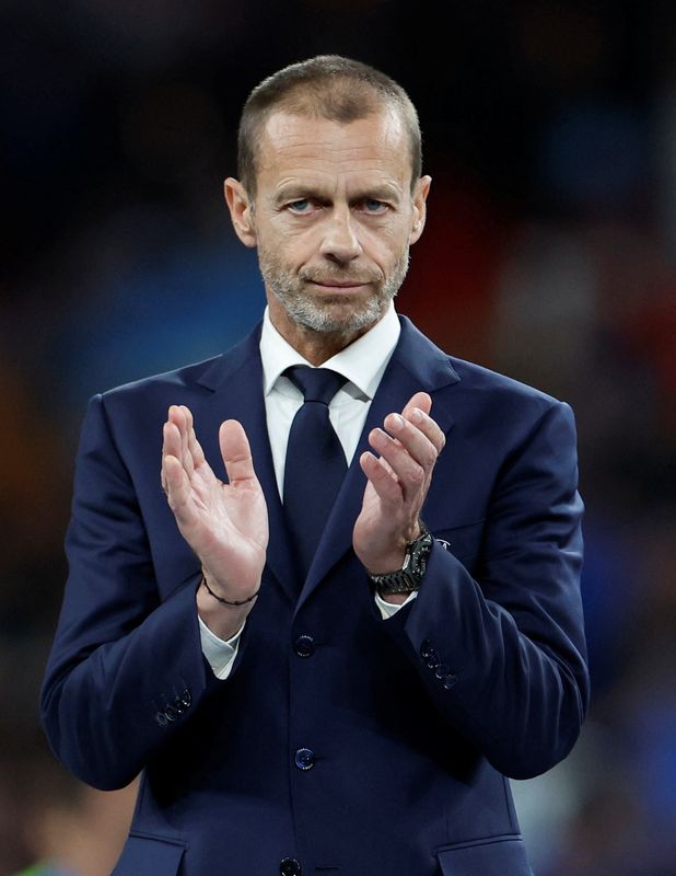 &copy; Reuters. ألكسندر تشيفرين رئيس الاتحاد الأوروبي لكرة القدم (اليويفا) في صورة بتاريخ أول يونيو حزيران 2022. تصوير: بيتر تسيبورا - رويترز. 