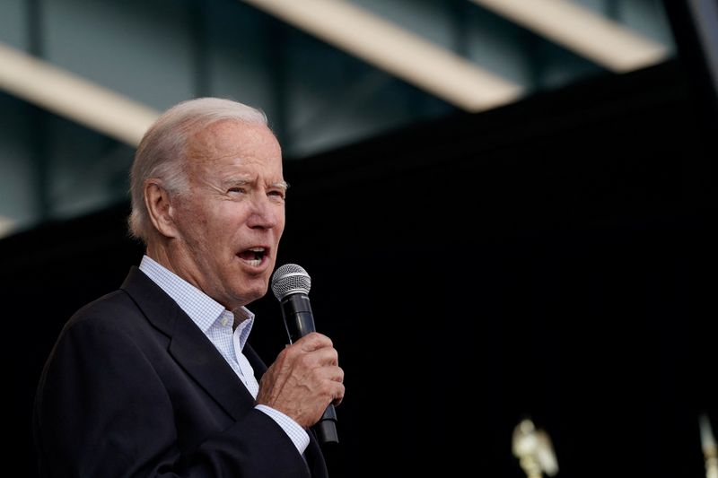 &copy; Reuters. U.S. President Joe Biden delivers remarks on Labor Day at Henry Maier Festival Park in Milwaukee, Wisconsin, U.S., September 5, 2022. REUTERS/Elizabeth Frantz