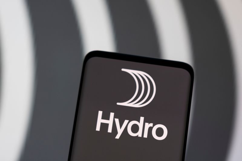 &copy; Reuters. Norsk Hydro logo is seen displayed in this illustration taken, May 3, 2022. REUTERS/Dado Ruvic/Illustration