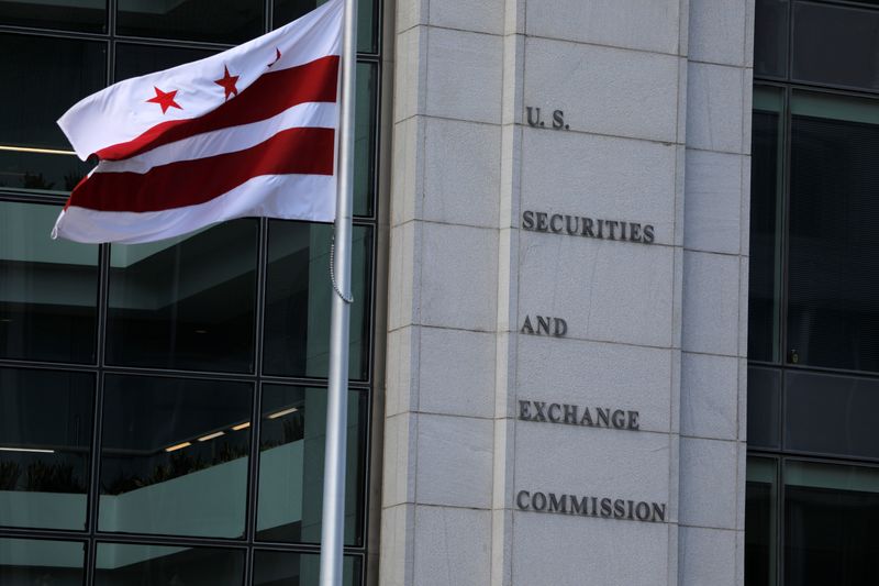 U.S. SEC warns against switching auditors to avoid Chinese company trading bans