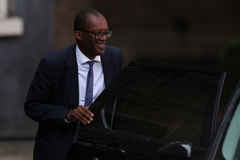 &copy; Reuters. Kwasi Kwarteng arrives at Number 10 Downing Street, in London, Britain September 6, 2022. REUTERS/Phil Noble