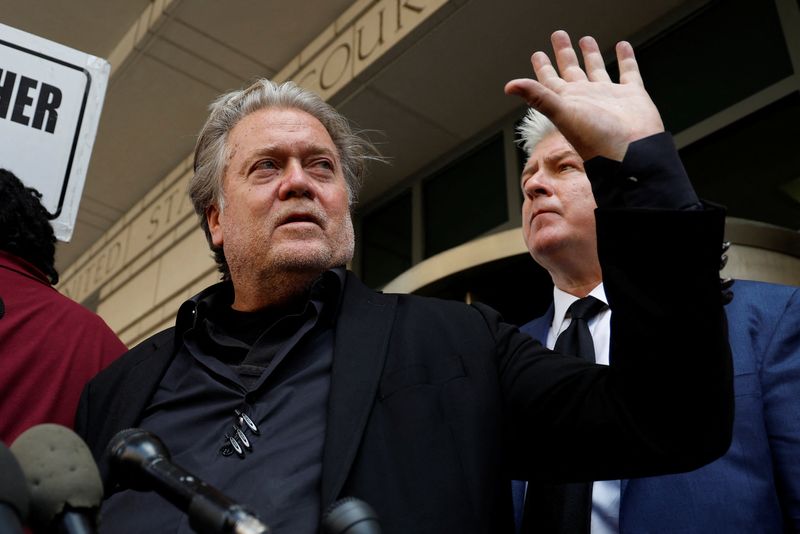 © Reuters. FILE PHOTO: Former U.S. President Donald Trump's White House chief strategist Steve Bannon gestures as he departs after he was found guilty during his trial on contempt of Congress charges for his refusal to cooperate with the U.S. House Select Committee investigating the Jan. 6, 2021, attack on the Capitol, at U.S. District Court in Washington, U.S., July 22, 2022. REUTERS/Jonathan Ernst/File Photo