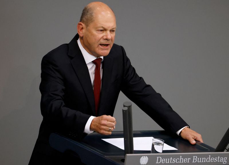 Germany's Scholz: prices for energy deliveries must be lowered