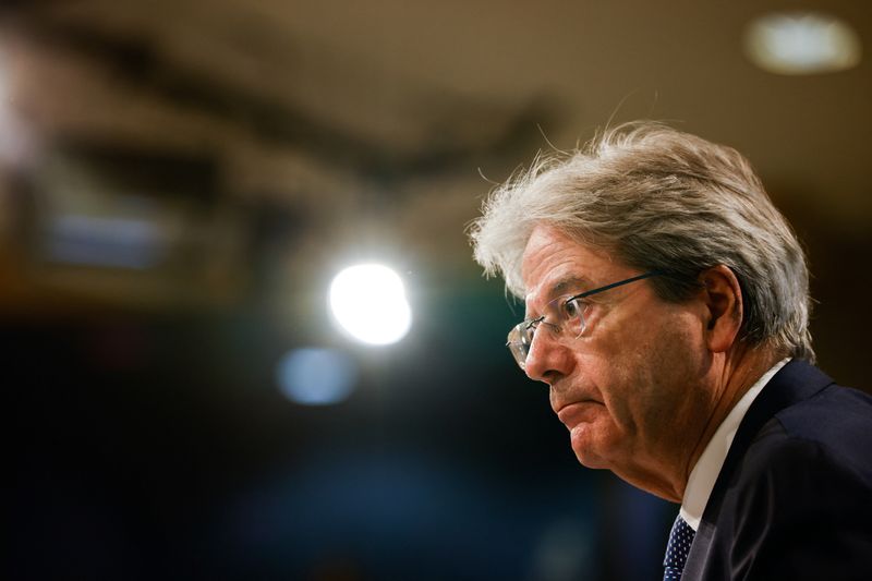 &copy; Reuters. FILE PHOTO: European Commissioner for Economy Paolo Gentiloni attends a news conference on the EU Commission quarterly economic forecast in Brussels, Belgium, July 14, 2022. REUTERS/Johanna Geron