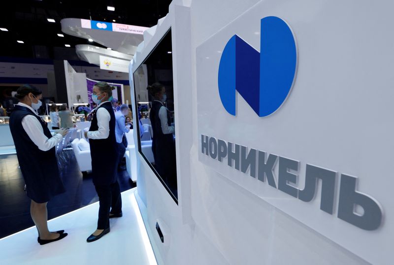 Exclusive-Nornickel dividend deal to lapse as Potanin, Deripaska avoid new row -sources