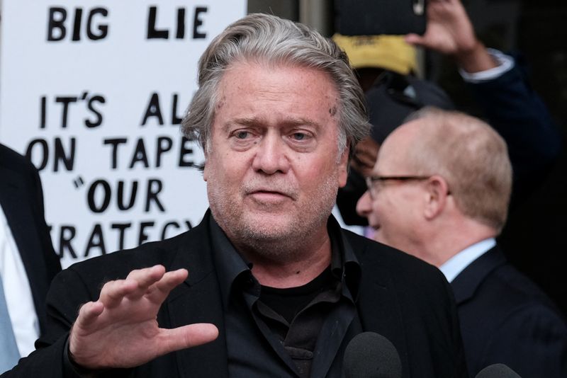 &copy; Reuters. FILE PHOTO: Former Trump White House chief strategist Steve Bannon speaks with the media as he departs following his trial on contempt of Congress charges stemming from his refusal to cooperate with the U.S. House Select Committee investigating the Januar