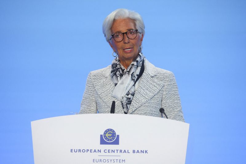 &copy; Reuters. Christine Lagarde, European Central Bank (ECB) president addresses a news conference following the ECB's monetary policy meeting in Frankfurt, Germany, September 8, 2022.  REUTERS/Kai Pfaffenbach