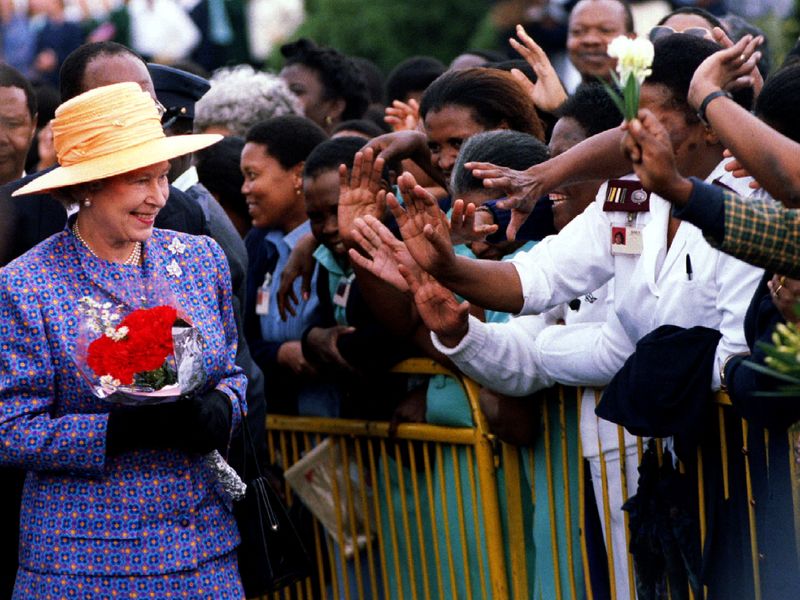 &copy; Reuters. Chronologie de la vie de la reine Elizabeth II, décédée ce jeudi dans son château écossais de Balmoral à l'âge de 96 ans. /Photo d'archives/REUTERS/Stringer