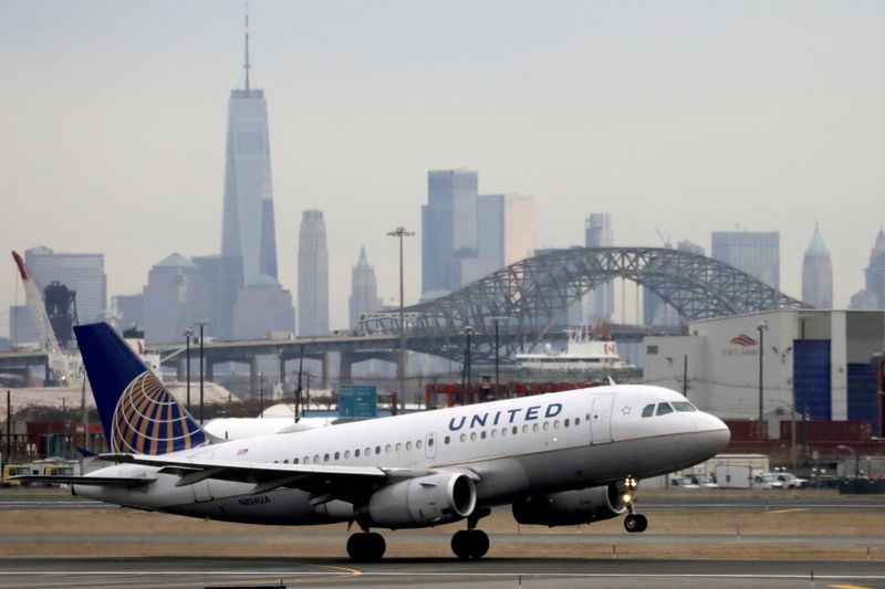 Rising costs fuel worries about U.S. airlines' heavy debt loads