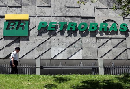 Exclusive-Norway's Yara close to acquiring Brazil's Petrobras fertilizer unit By Reuters