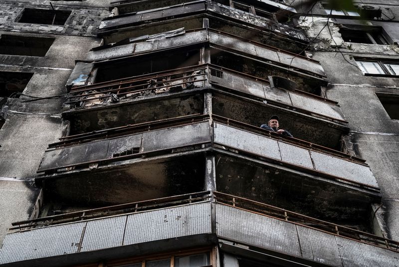 &copy; Reuters. مبنى في منطقة خاركيف تعرض لتلفيات بفعل ضربات روسية على اوكرانيا في صورة بتاريخ السادس من سبتمبر ايلول 2022. تصوير: فياتشيسلاف راتينسكي - رويتر