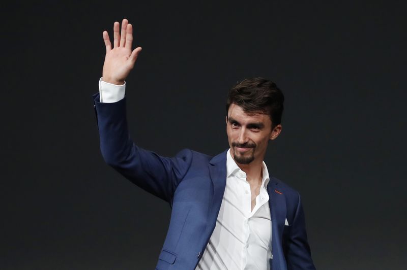 &copy; Reuters. Julian Alaphilippe durante la presentación del Tour de Francia 2022 y del Tour de Francia Femenino, en el Palacio de Congresos, París, Francia, 14 de octubre de 2021. REUTERS/Gonzalo Fuentes