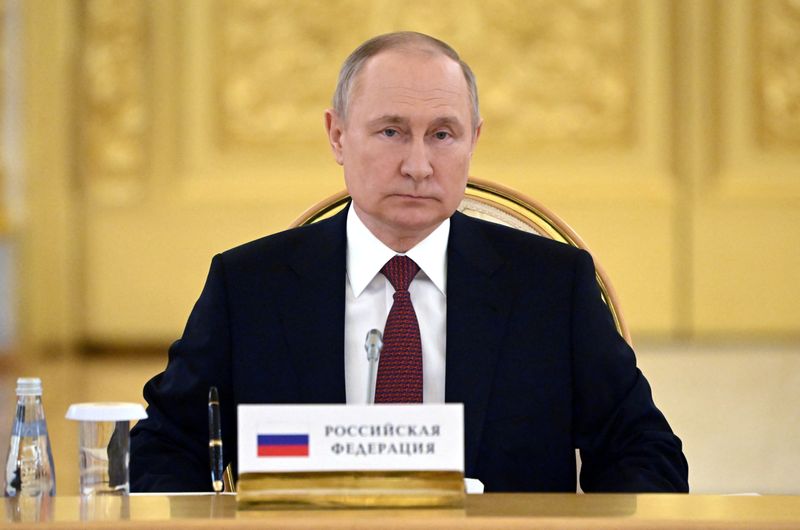 &copy; Reuters. FILE PHOTO: Russian President Vladimir Putin attends the Collective Security Treaty Organisation (CSTO) summit at the Kremlin in Moscow, Russia May 16, 2022. Sputnik/Sergei Guneev/Pool via REUTERS 