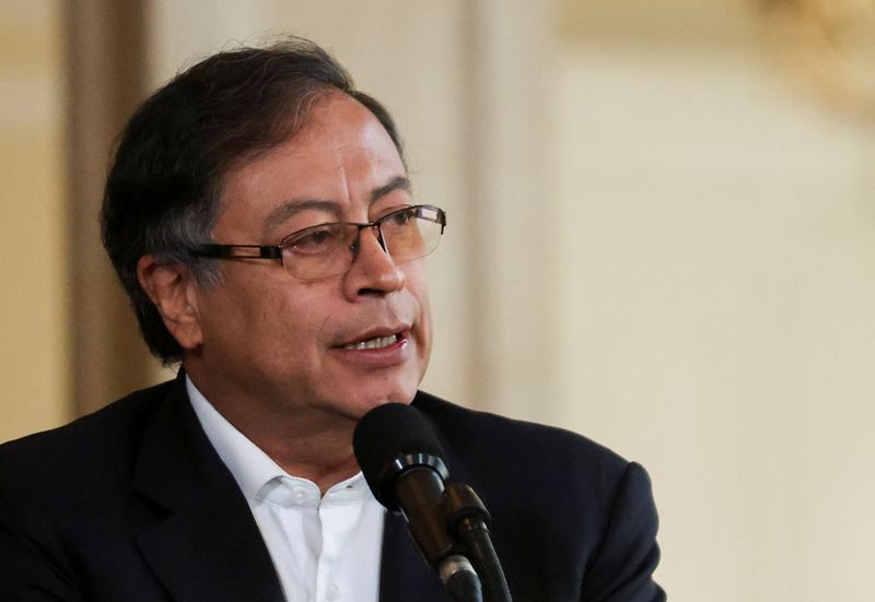 &copy; Reuters. Colombia's President Gustavo Petro speaks after a bilateral meeting with Chile's President Gabriel Boric (not pictured) at the Casa de Narino, in Bogota, Colombia, August 8, 2022. REUTERS/Luisa Gonzalez