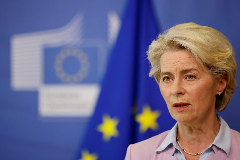 &copy; Reuters. FILE PHOTO: European Commission President Ursula von der Leyen attends a news conference on the energy crisis, in Brussels, Belgium September 7, 2022. REUTERS/Johanna Geron/File Photo