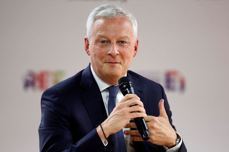 &copy; Reuters. French Minister for the Economy and Finances Bruno Le Maire delivers a speech during the MEDEF union summer forum "La Rencontre des Entrepreneurs de France, LaREF" at the Paris Longchamp Racecourse in Paris, France, August 30, 2022. REUTERS/Sarah Meyssonn