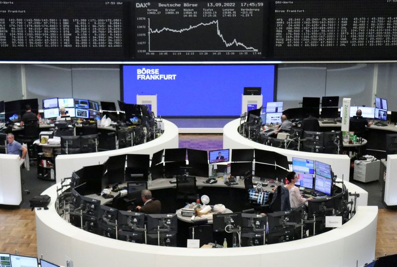 &copy; Reuters. The German share price index DAX graph is pictured at the stock exchange in Frankfurt, Germany, September 13, 2022.    REUTERS/Staff