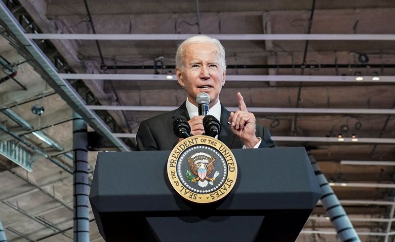 &copy; Reuters. FILE PHOTO: U.S. President Joe Biden delivers remarks to tout the benefits of the "Infrastructure Investment and Jobs Act," at Boston Logan International Airport's Terminal E in Boston, Massachusetts, U.S., September 12, 2022. REUTERS/Kevin Lamarque