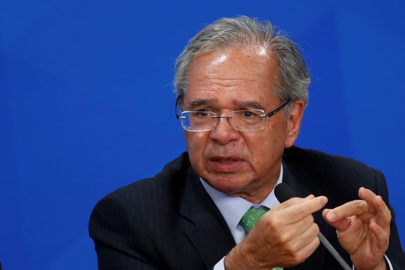 &copy; Reuters. FILE PHOTO: Brazil's Economy Minister Paulo Guedes speaks during a news conference at the Planalto Palace in Brasilia, Brazil June 6, 2022. REUTERS/Adriano Machado
