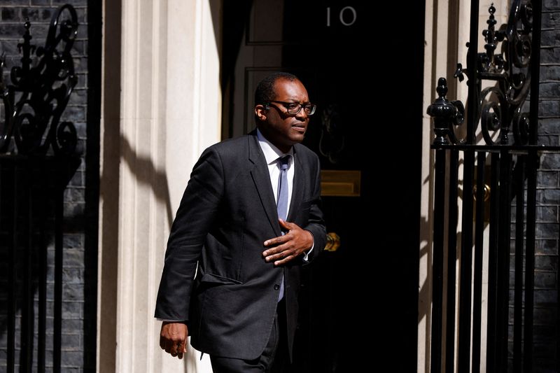 &copy; Reuters. FILE PHOTO: British Secretary of State for Business, Energy and Industrial Strategy Kwasi Kwarteng leaves 10 Downing Street, in London, Britain June 21, 2022. REUTERS/John Sibley