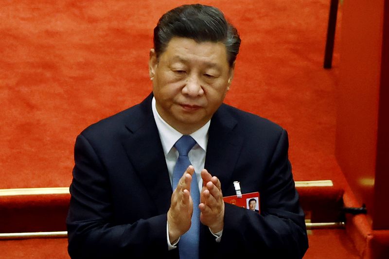 &copy; Reuters. 　９月１６日、中国の習近平国家主席（写真）はウズベキスタンで開催中の上海協力機構（ＳＣＯ）首脳会議の夕食会を欠席した。写真は北京で３月撮影（２０２２年　ロイター／Carlos Garci