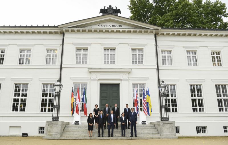 مایک دولان: G7 می‌تواند توجه بیشتری به FX داشته باشد