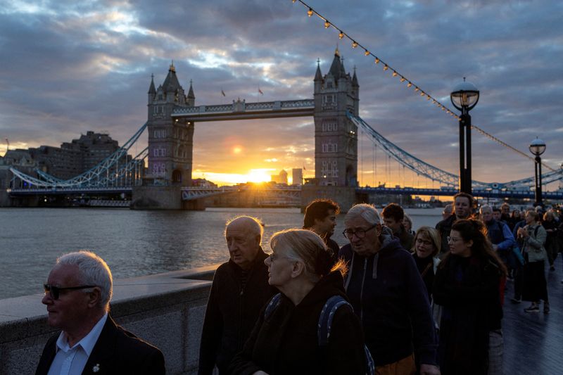 &copy; Reuters. Fila para homenagear rainha Elizabeth em Londres
 16/9/2022  REUTERS/Alkis Konstantinidis