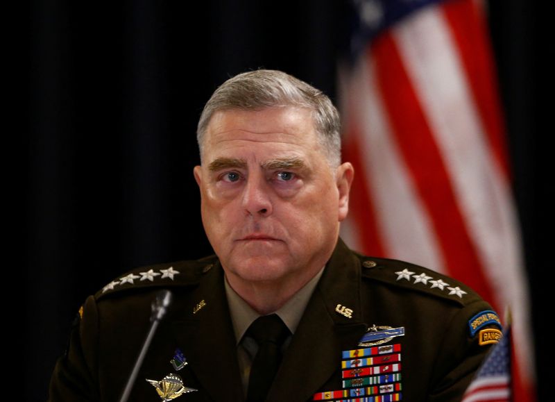 &copy; Reuters. الجنرال مارك ميلي رئيس هيئة الأركان الأمريكية المشتركة خلال اجتماع مع مجموعة الاتصال الدفاعية الأوكرانية في قاعدة رامستين الجوية الأمريكي