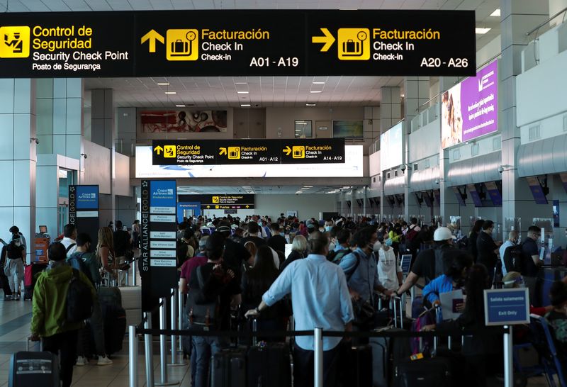 © Reuters. Aeroporto Internacional de Tocumén, na Cidade do Panamá
16/10/2020
REUTERS/Erick Marciscano