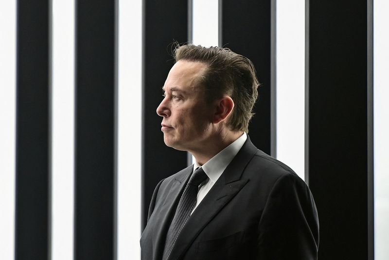 &copy; Reuters. FILE PHOTO: Elon Musk attends the opening ceremony of the new Tesla Gigafactory for electric cars in Gruenheide, Germany, March 22, 2022. Patrick Pleul/Pool via REUTERS