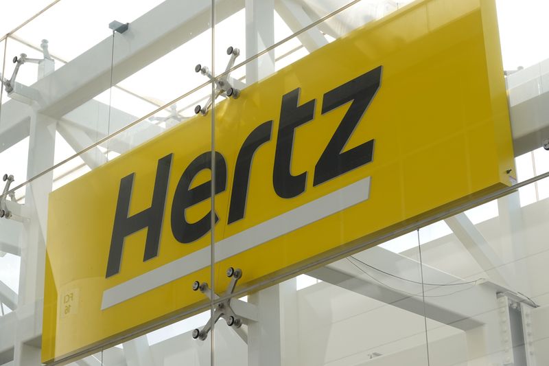 Hertz plans to order 175,000 GM electric vehicles by 2027