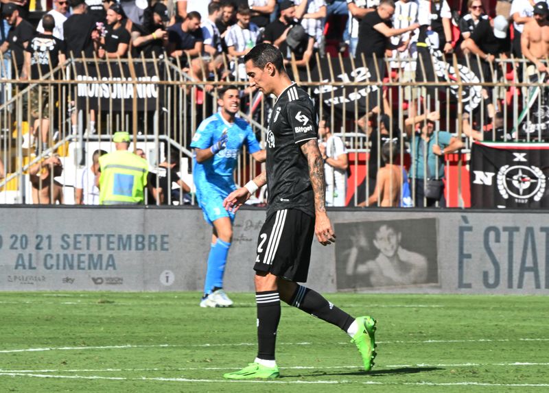 &copy; Reuters. FOTO DE ARCHIVO- 18 de septiembre del 2022  el jugador de la Juventus Angel Di Maria REUTERS/Alberto Lingria