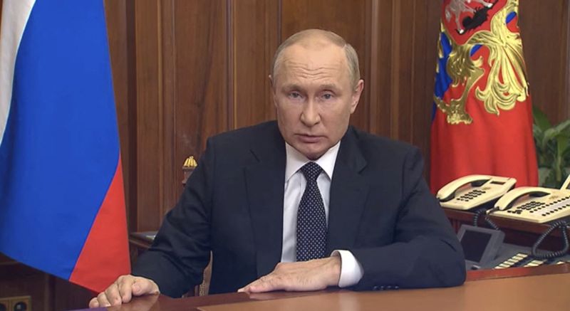 &copy; Reuters. 　９月２１日、ロシアのプーチン大統領は、軍の部分動員令に署名したと明らかにした。写真は同氏。モスクワで９月２１日撮影。ロシア大統領府提供（２０２２年　ロイター）