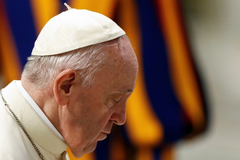 &copy; Reuters. البابا فرنسيس في الفاتيكان يوم 25 مارس آذار 2022. تصوير: ريمو كاسيلي - رويترز