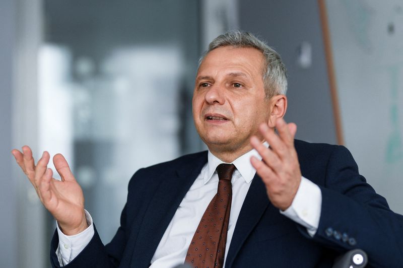 &copy; Reuters. Oleg Ustenko, economic advisor of Ukrainian President speaks during an interview with Reuters in Berlin, Germany, September 21, 2022. REUTERS/Annegret Hilse