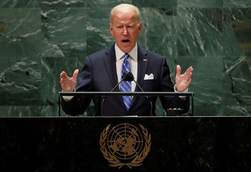 © Reuters. U.S. President Joe Biden addresses the 76th Session of the U.N. General Assembly in New York City, U.S., September 21, 2021.  REUTERS/Eduardo Munoz/Pool