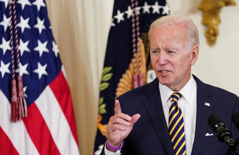 Biden urges energy companies to lower costs for consumers